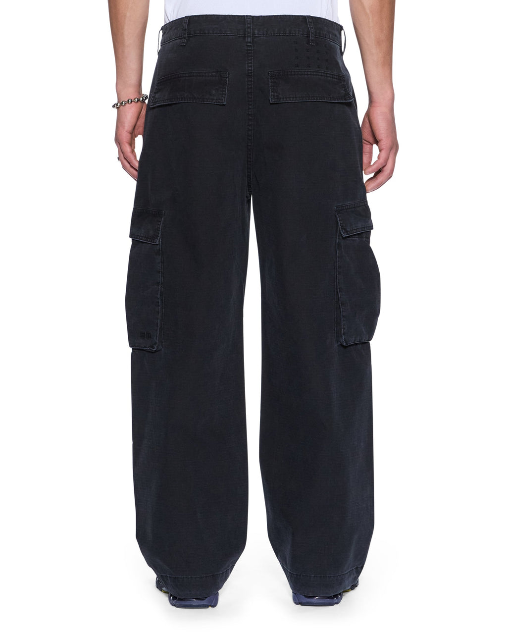 MENS MAXX FUGITIVE CARGO WORN BLACK PANTS