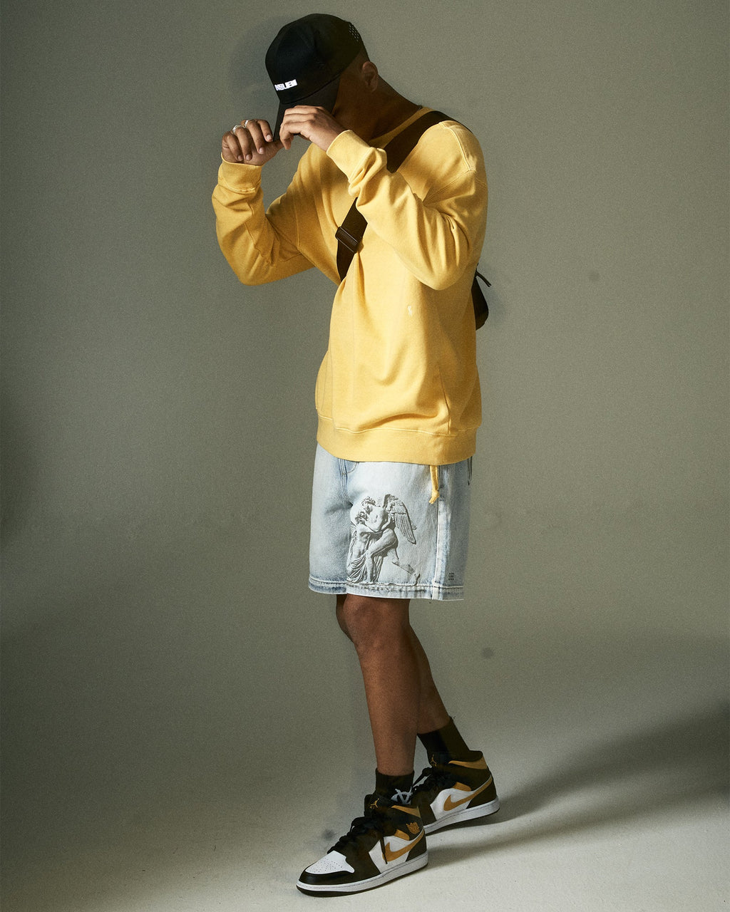 Mens 4x4 Biggie Crew Sol Oversized Fleece - Yellow