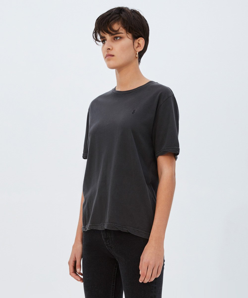 Womens Jackson Ss Tee Back To Black Tees - Black