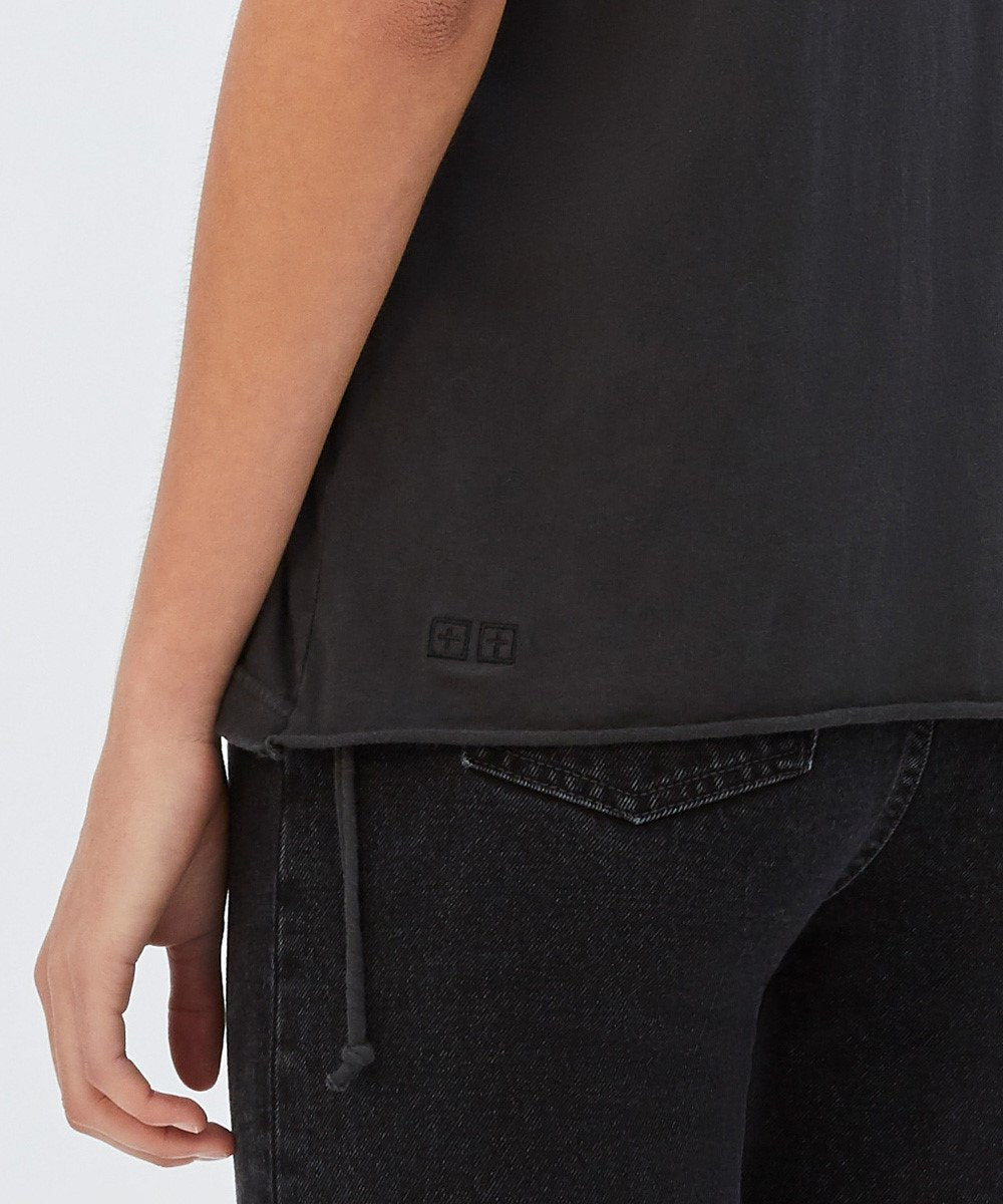 Womens Jackson Ss Tee Back To Black Tees - Black