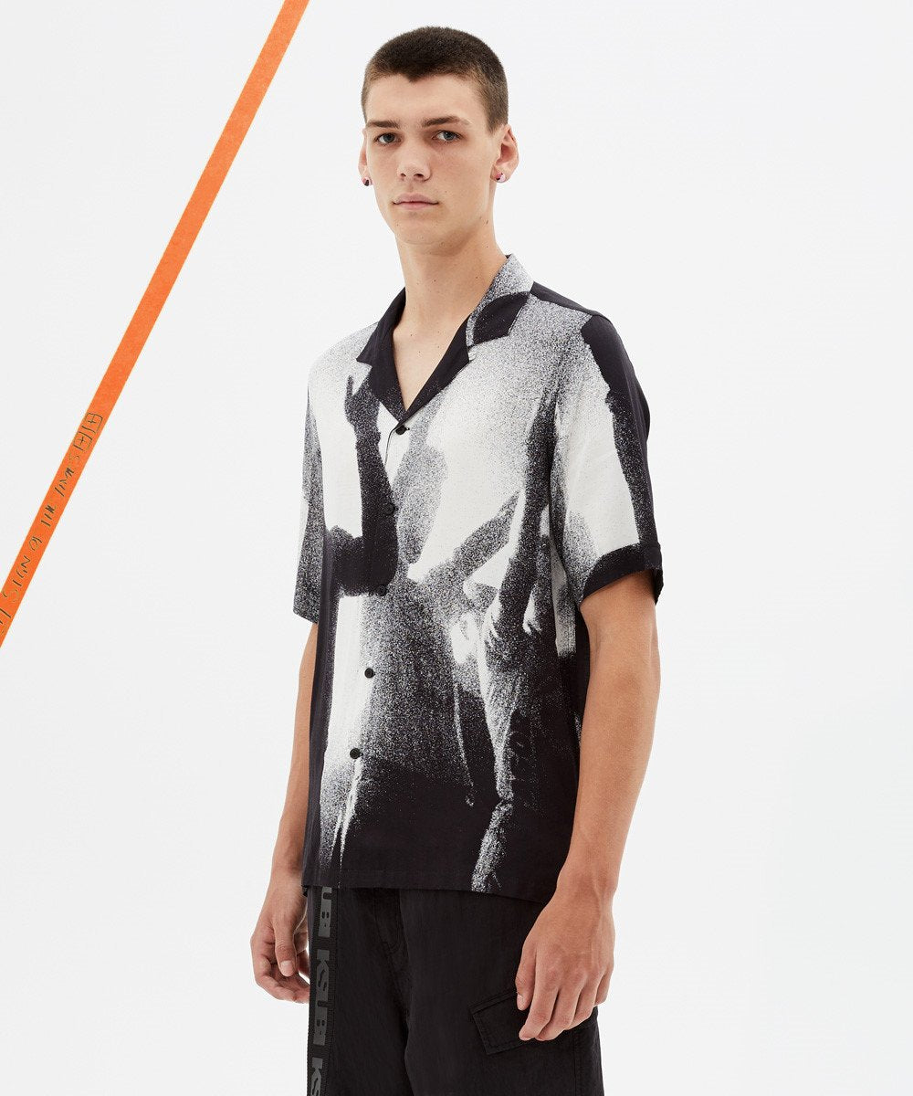 Mens Dancers Resort Ss Shirt Regular Shirts - Black