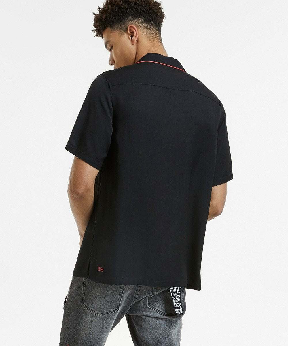 Mens Downtown Ss Shirt Black Red Regular Shirts - Black
