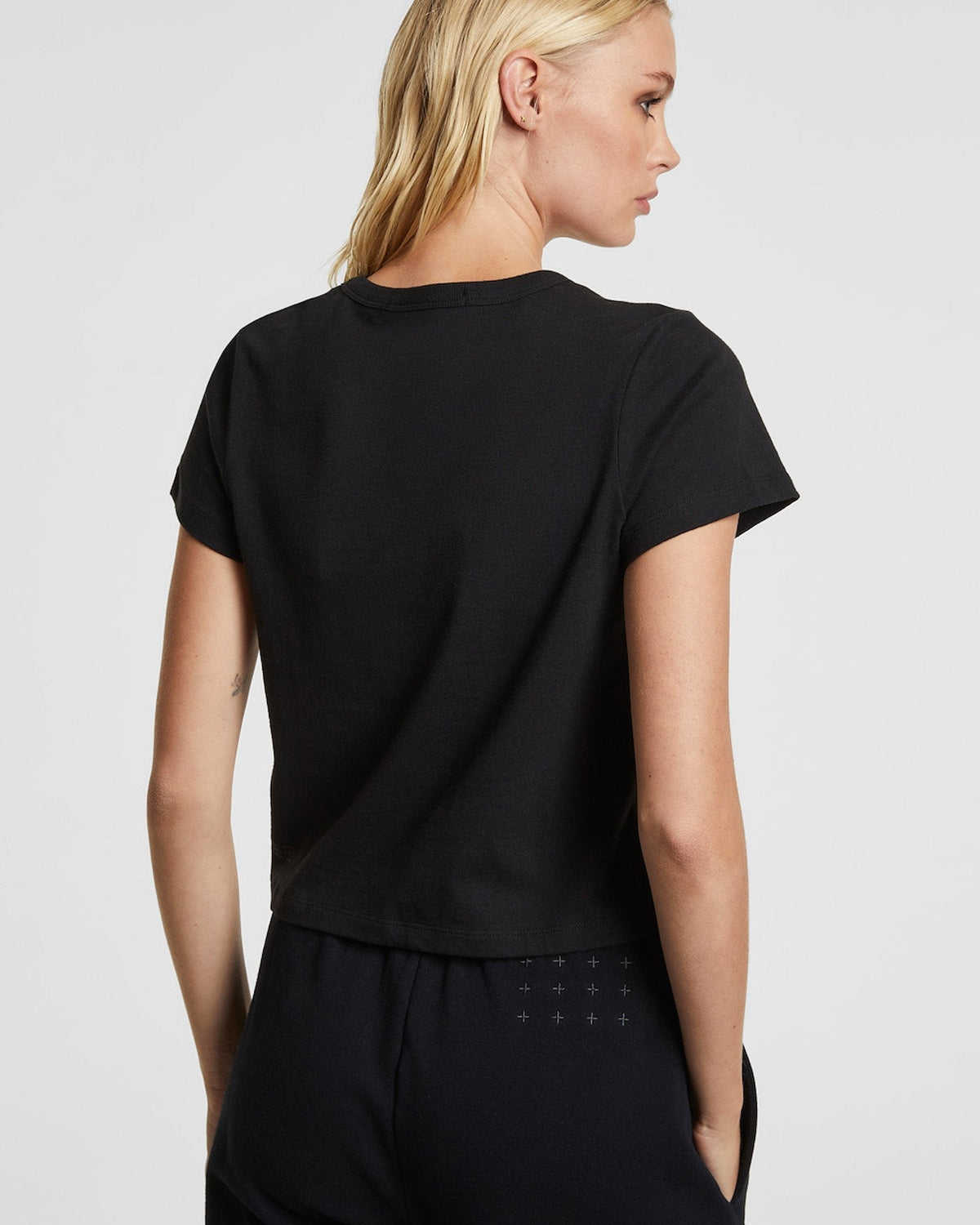 WOMENS 3 X 4 MINI SS TEE JET BLACK TEES