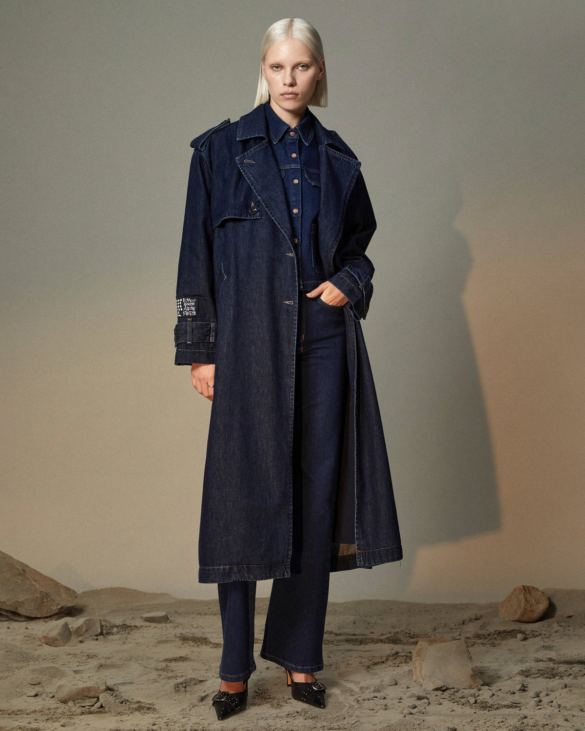 WOMENS AFFINITY TRENCH LEGACY JACKETS