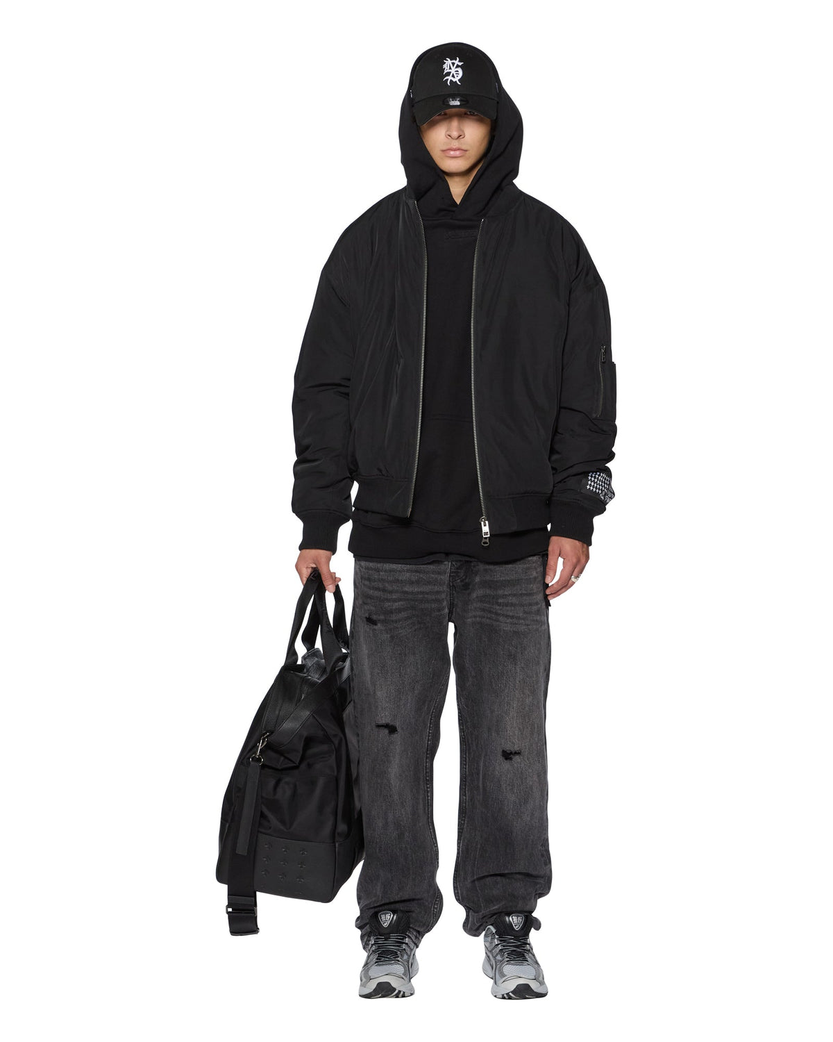 INTRUDER BOMBER JACKET BLACK