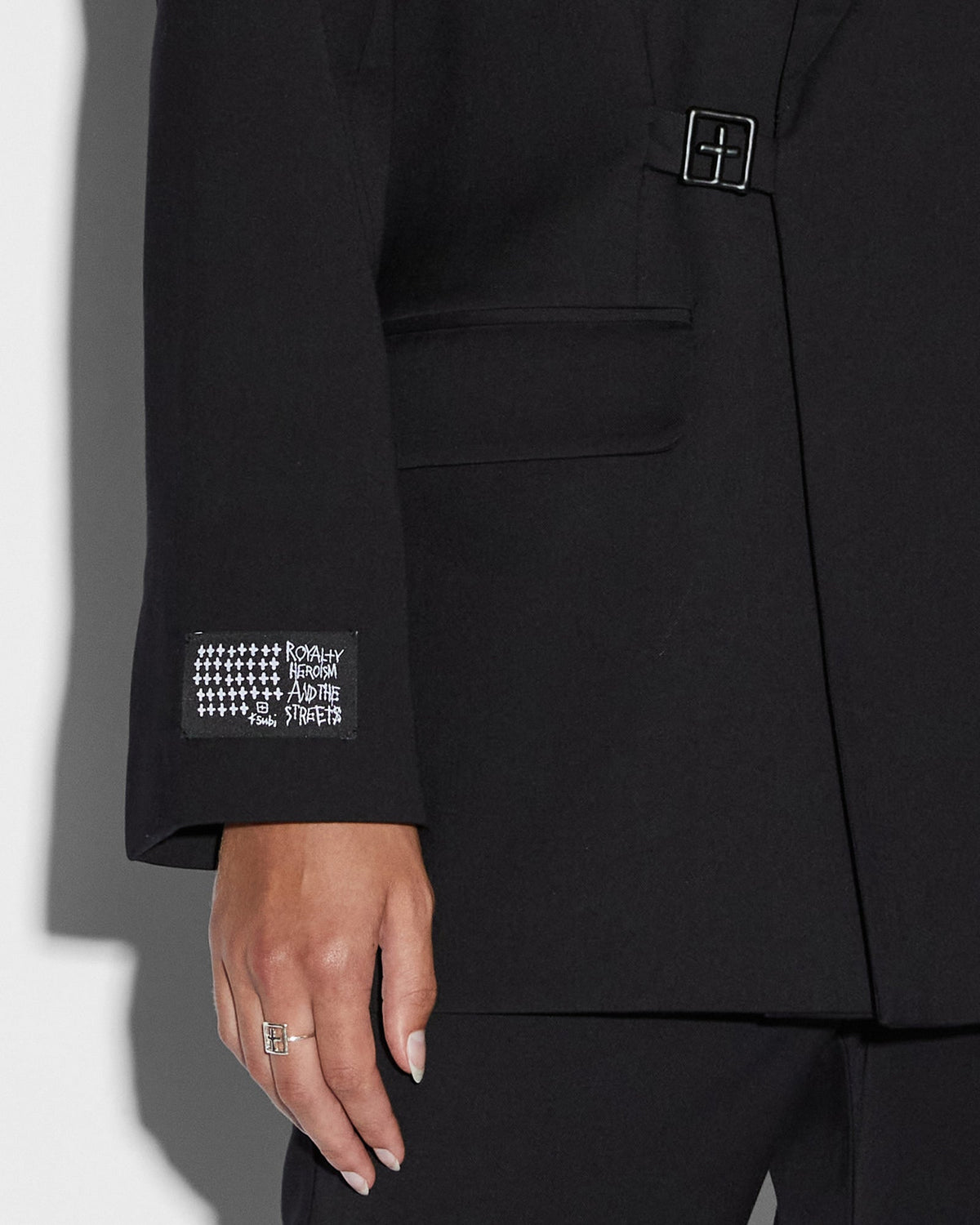 WOMENS ULTIMATE BLAZER BLACK JACKETS