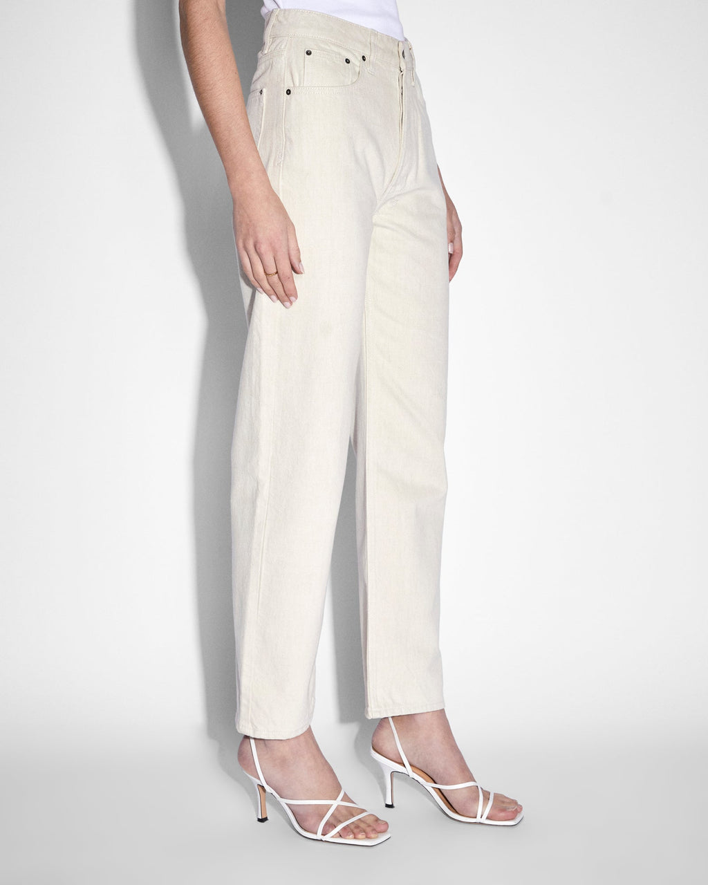 Womens Brooklyn Jean Ecru Straight Denim Jeans - White