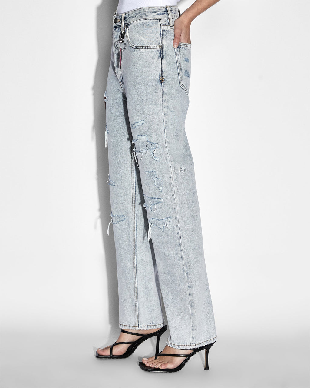 Womens Brooklyn Jean Muse Repair Straight Denim Jeans - Denim