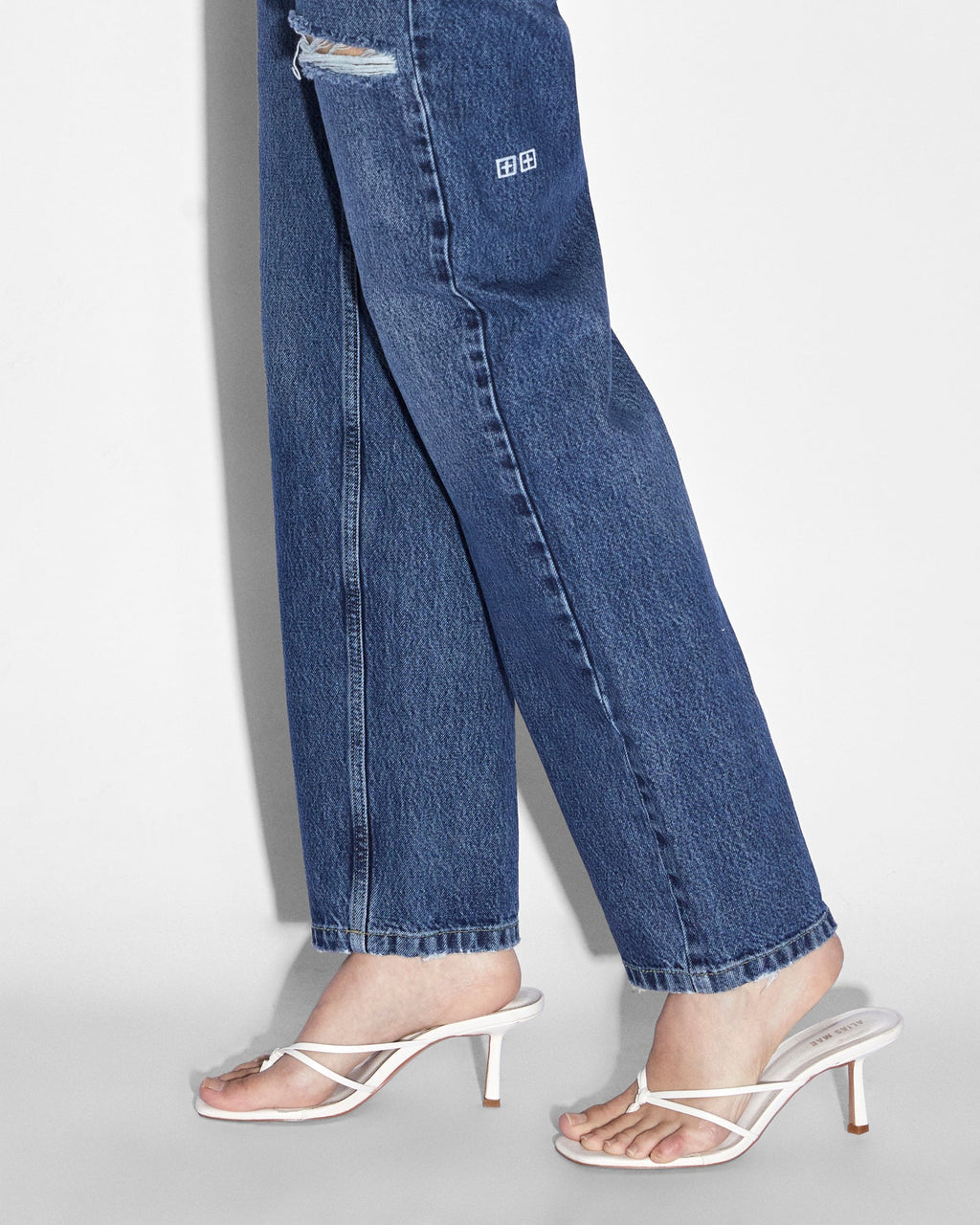 WOMENS BROOKLYN JEAN STELLA SLASHED DENIM JEANS