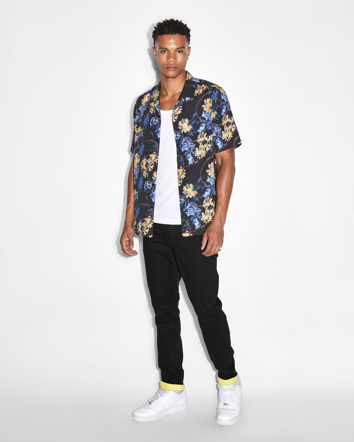 Mens Hyperflower Resort Ss Shirt Black Regular Shirts - Multi Colour