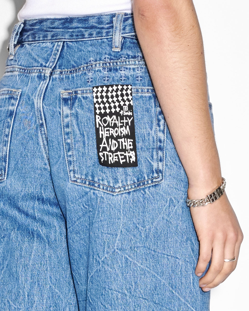 WOMENS LOW RIDER RAMBLE TRASHED DENIM JEANS