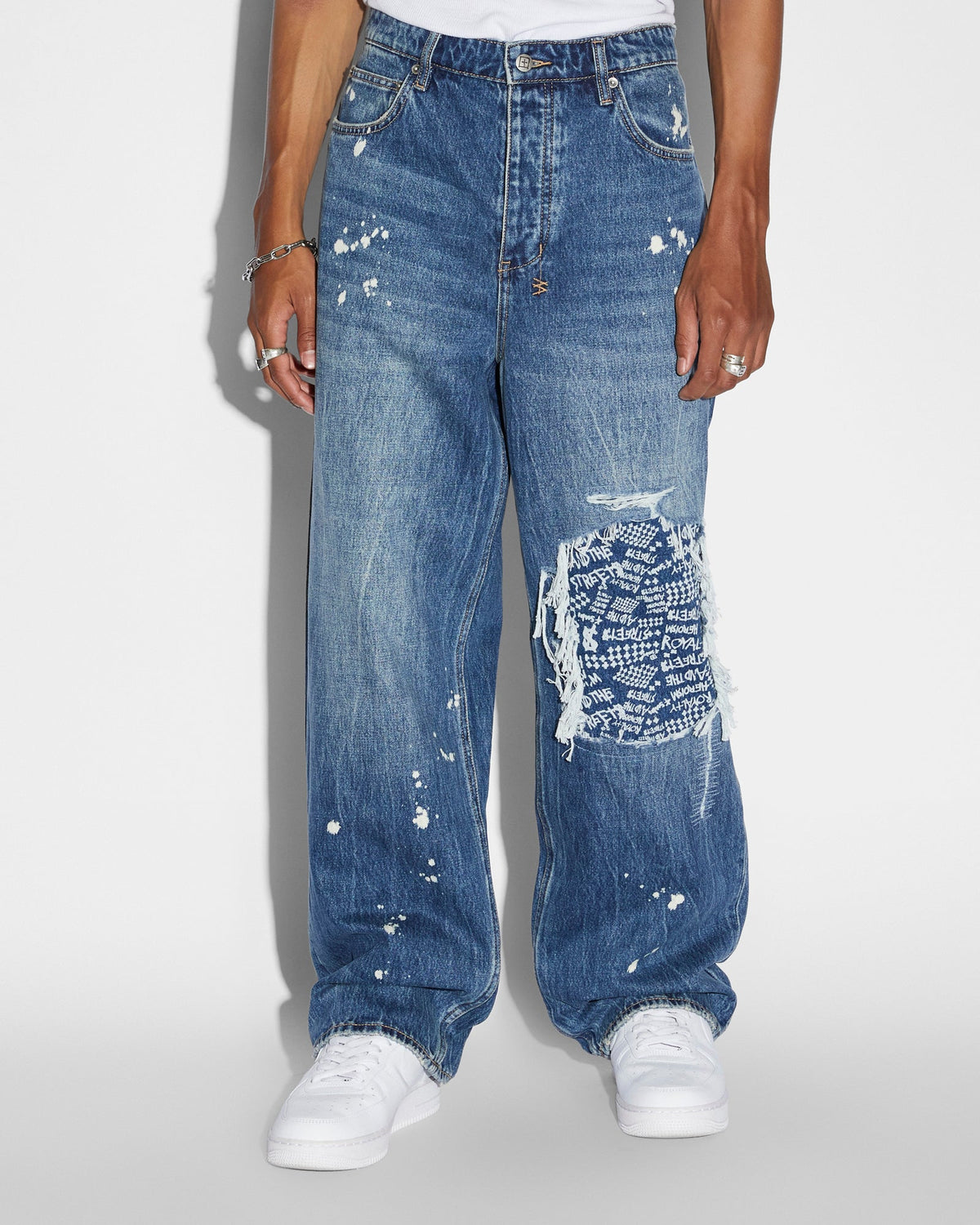 MENS MAXX KULTURE TRASHED DENIM JEANS