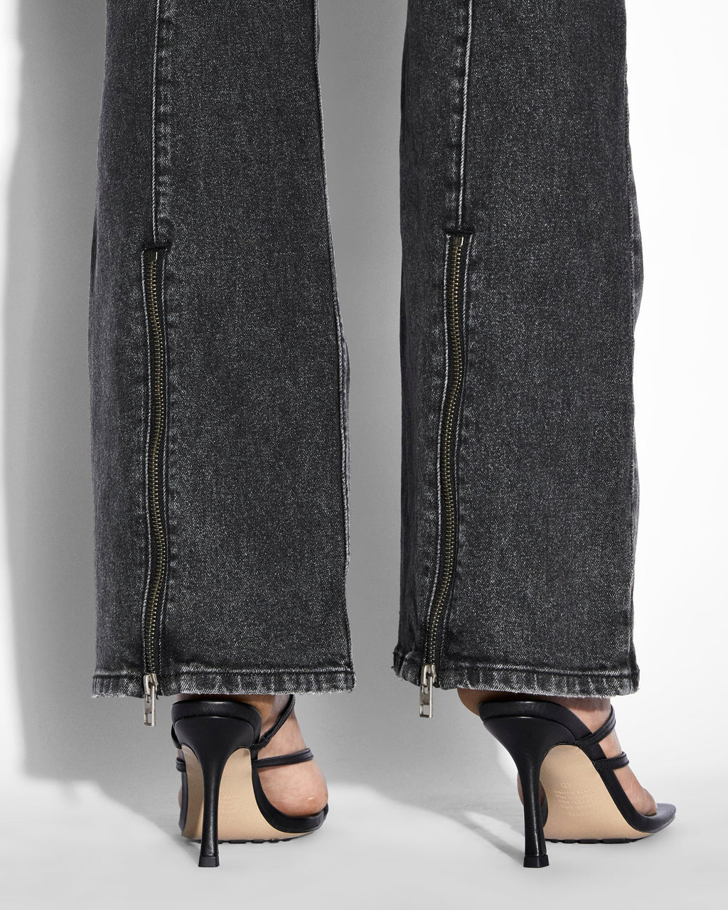 WOMENS SOHO ONYX ZIP DENIM JEANS