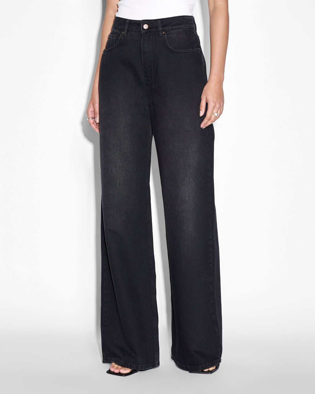 WOMENS STRIDER FADED DENIM JEANS