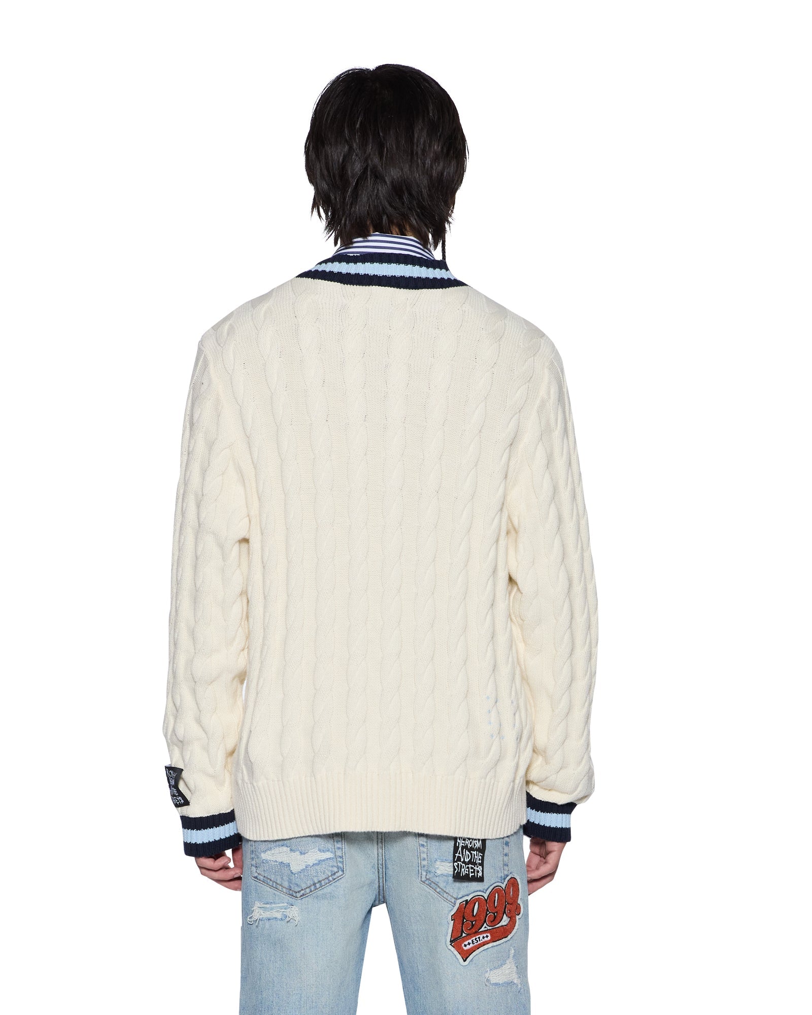 MENS  PRINCETON CABLE KNIT V NECK VINTAGE WHITE BOXY KNITWEAR