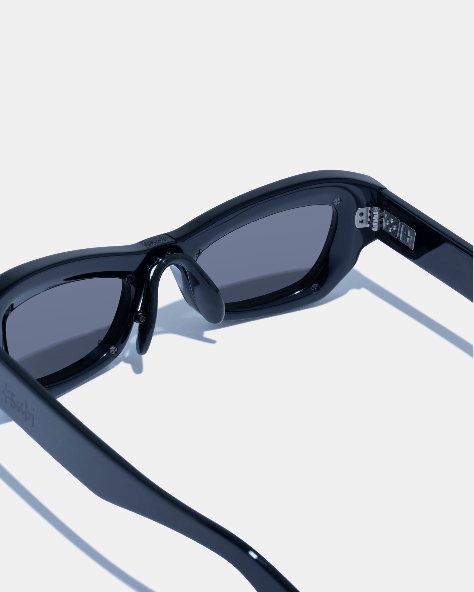 CYPHER SUNGLASSES BLACKOUT