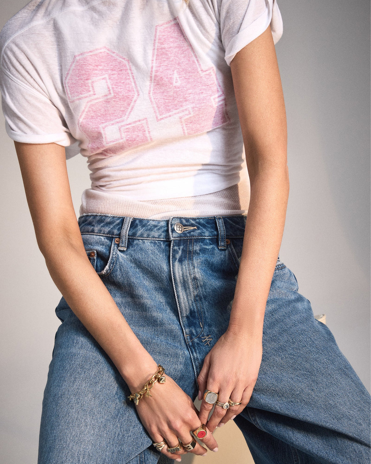 Womens Legends Ss Tee Vintage White/multi Slim Tees - White
