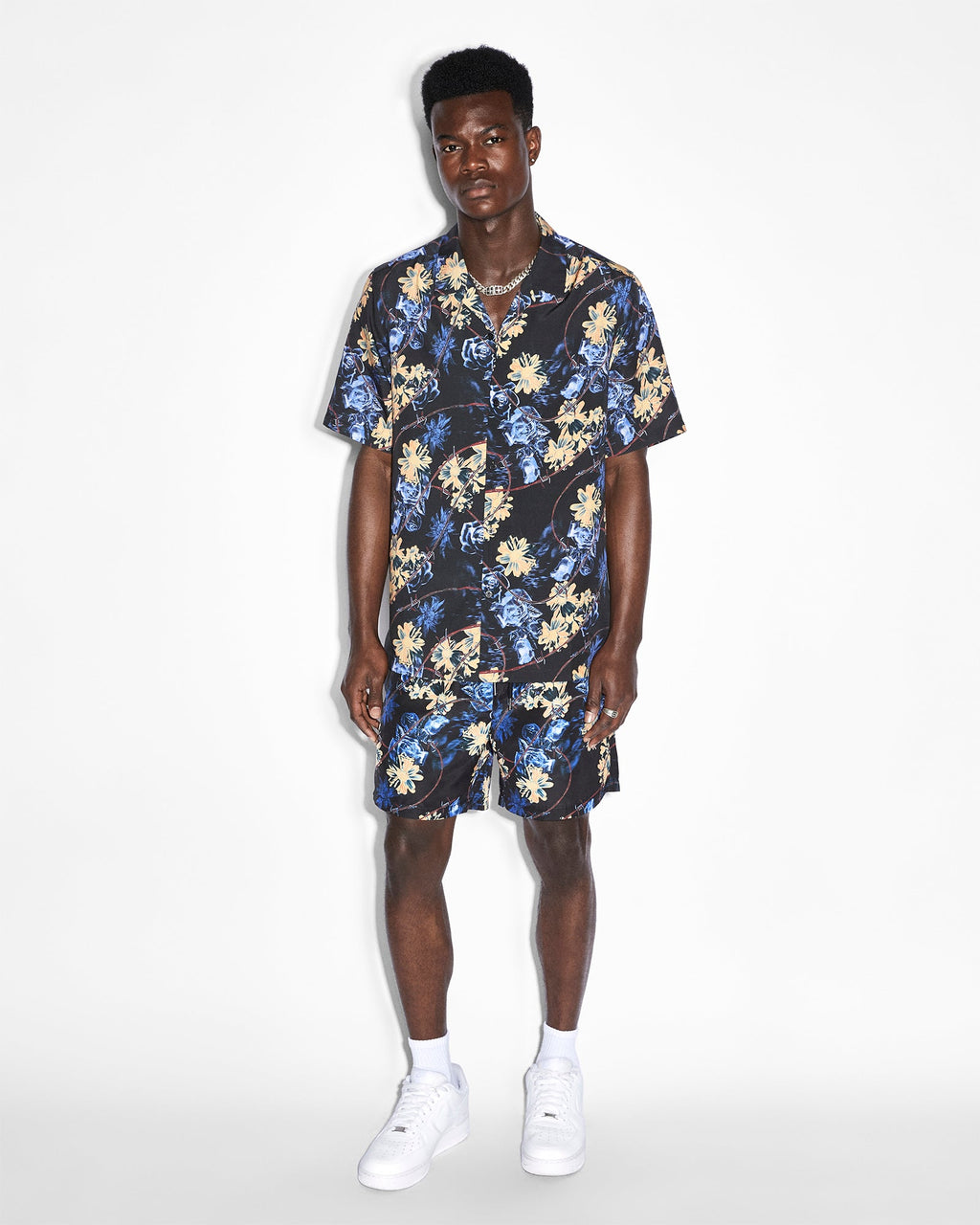 Mens Hyperflower Resort Ss Shirt Black Regular Shirts - Multi Colour