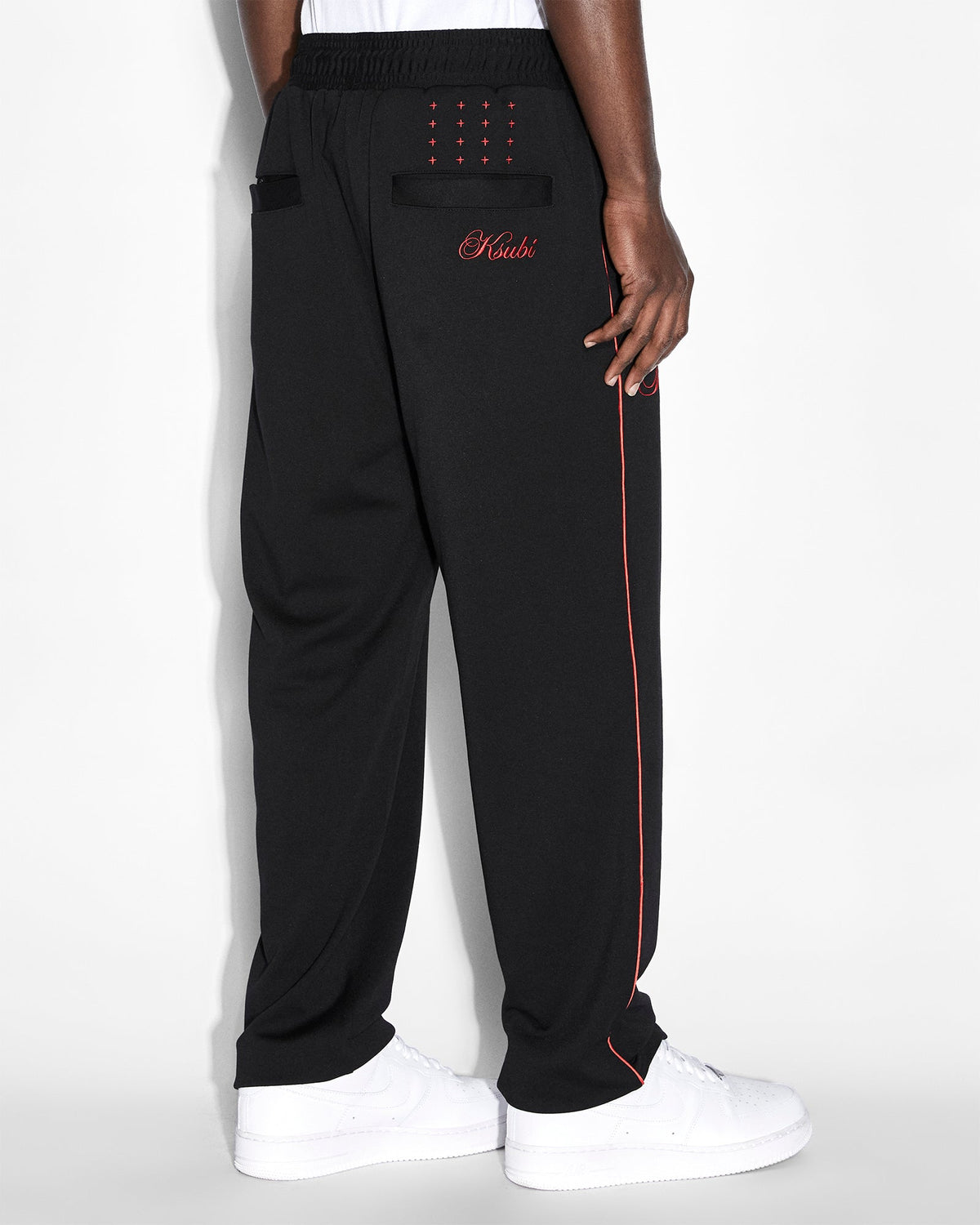 Mens Scripted Synthesis Pant Black/red Relaxed Tapered Pants - Black