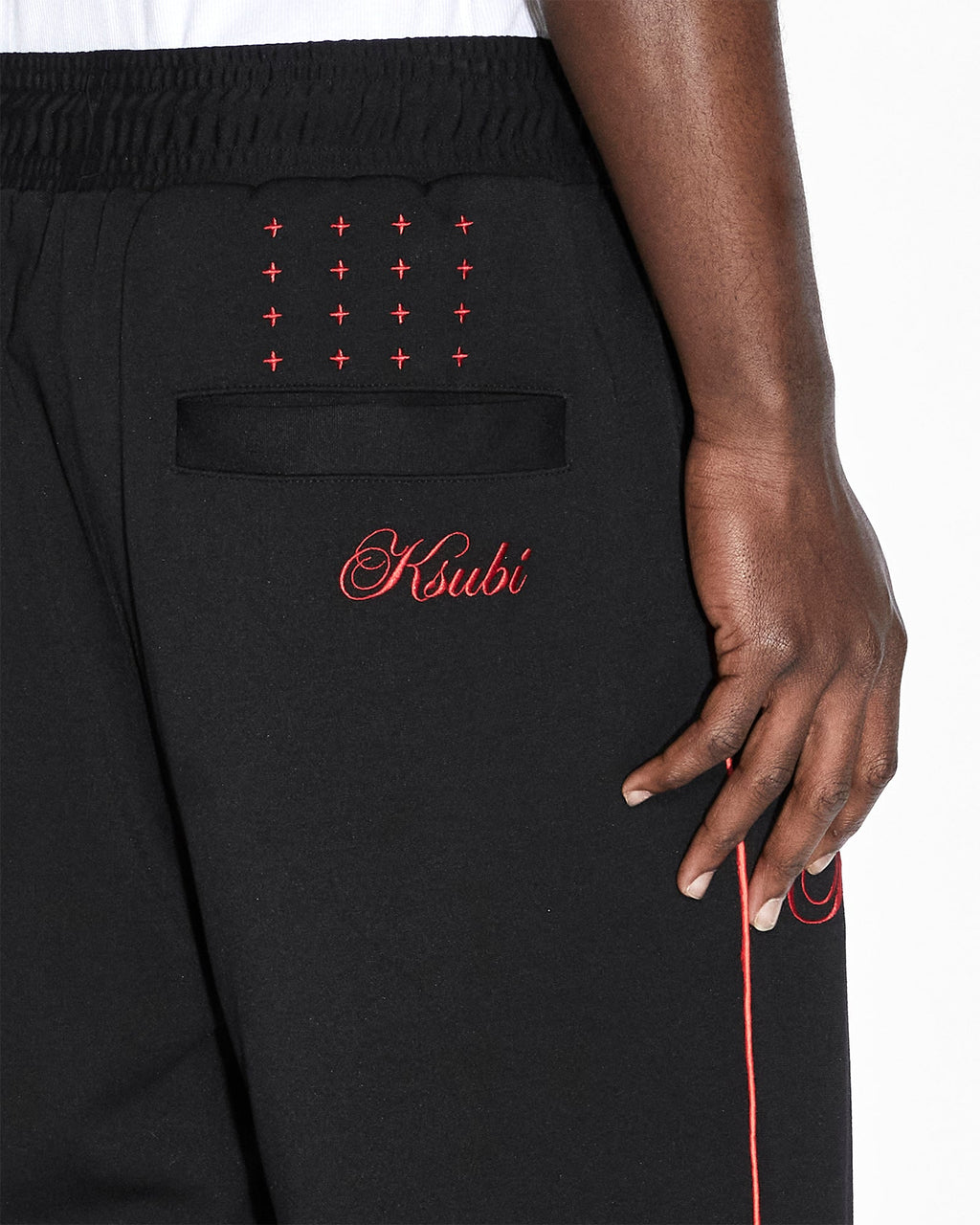 Mens Scripted Synthesis Pant Black/red Relaxed Tapered Pants - Black
