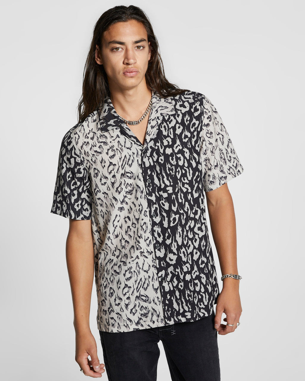 Mens Fire Resort Ss Shirt 2 Tone Bl Regular Shirts - Black