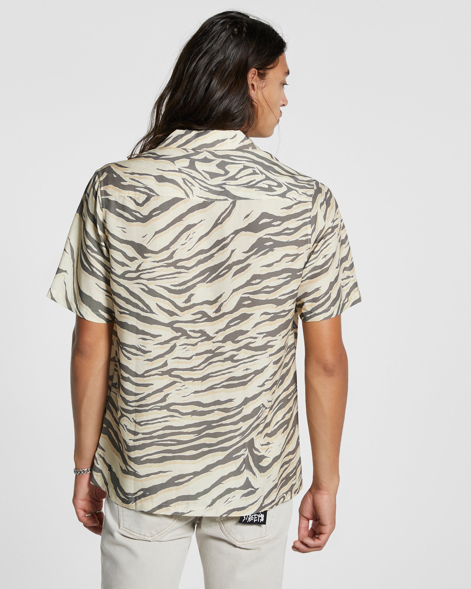 MENS  TIGERRR RESORT SS SHIRT MULTI REGULAR SHIRTS