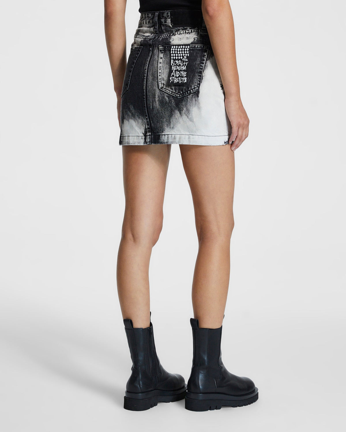 Womens Super X Mini Wreckoning Slim Skirts - Black