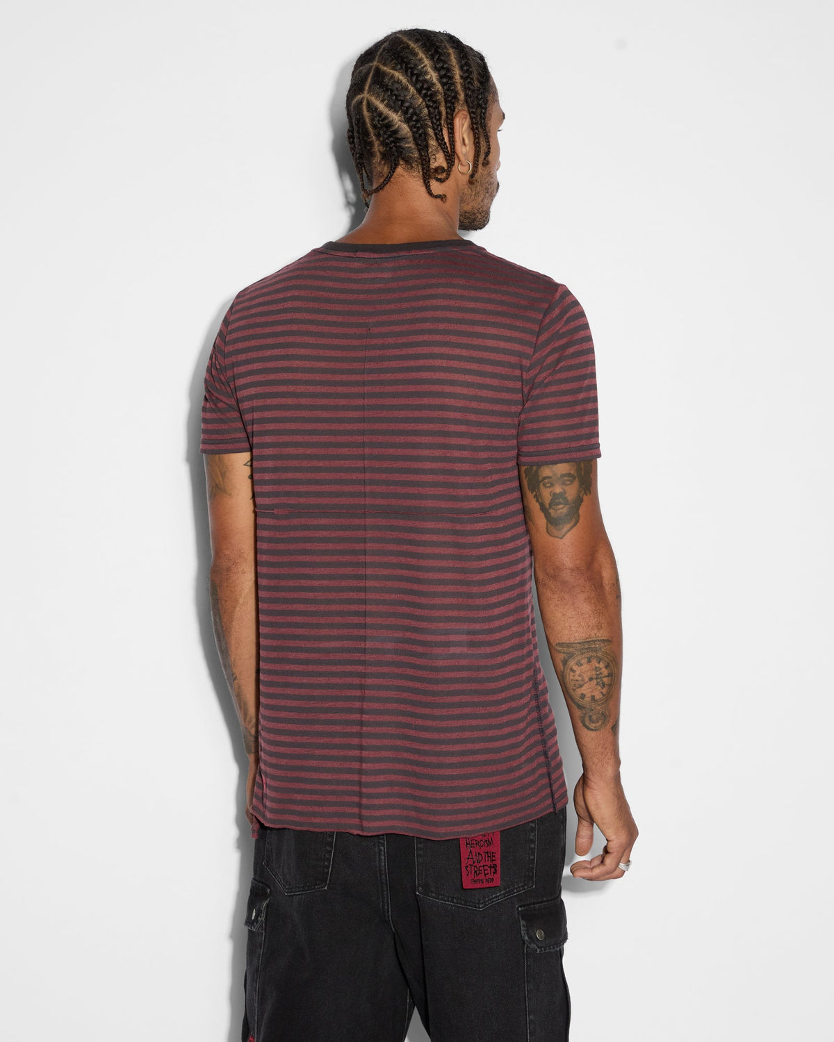 ANGEL SIOUX SS TEE RED STRIPE