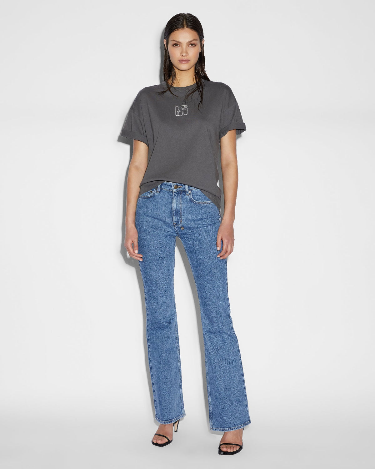 WOMENS STACKED OH G SS TEE CHARCOAL TEES