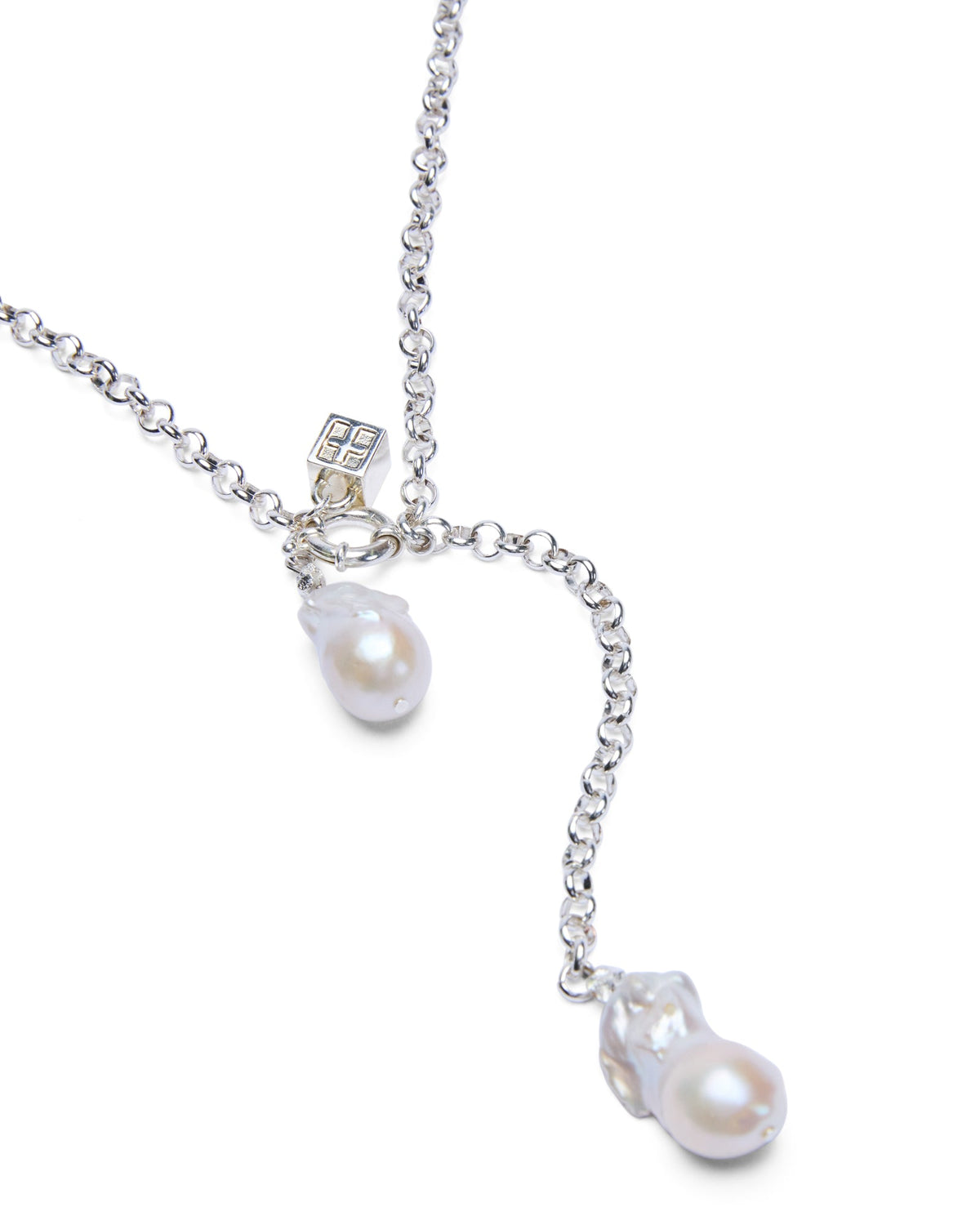 PEARL TWINZ NECKLACE