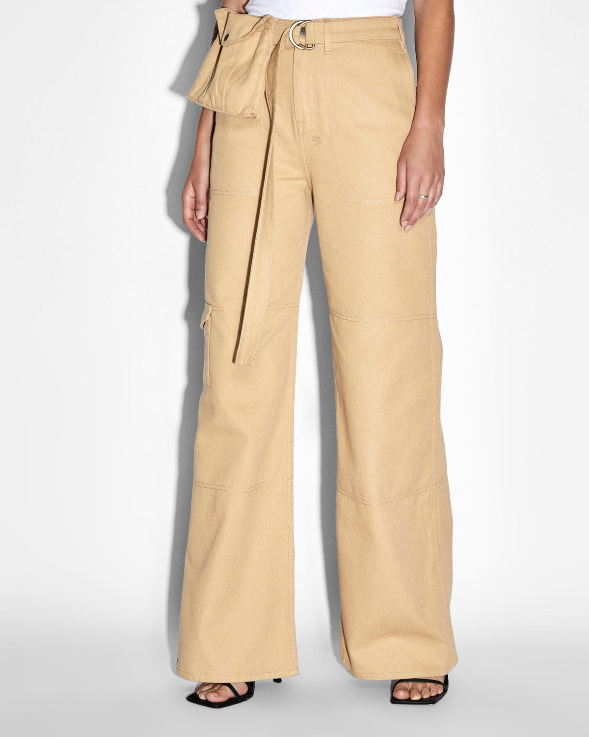 WOMENS KOMMAND CARGO CARAMEL PANTS