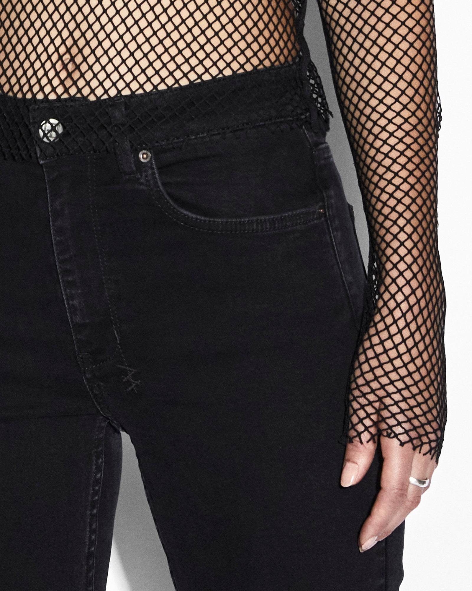 WOMENS  NET MESH LS TOP BLACK FITTED FASHION TOPS