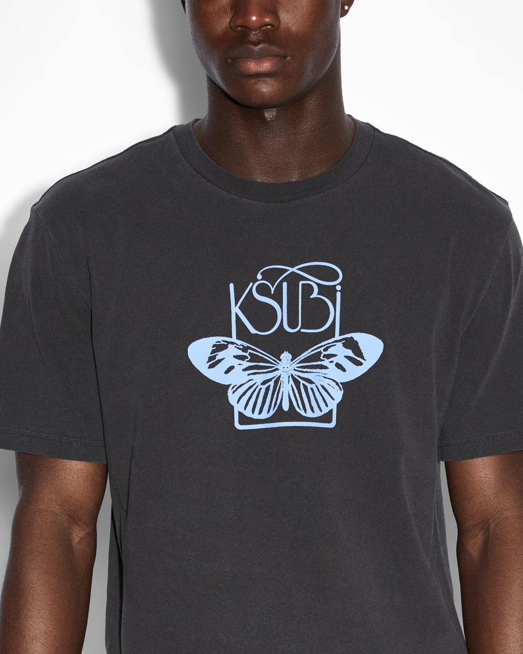 Mens Butterfly Kash Ss Tee Faded Black Regular Tees - Black