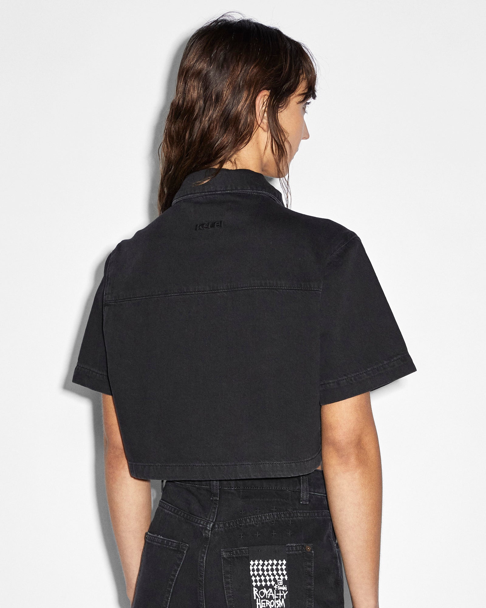 BOXY CROP SS SHIRT BLACK